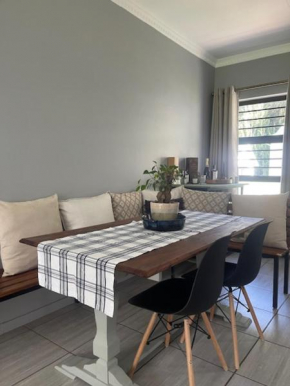 Paddocks Unit 22